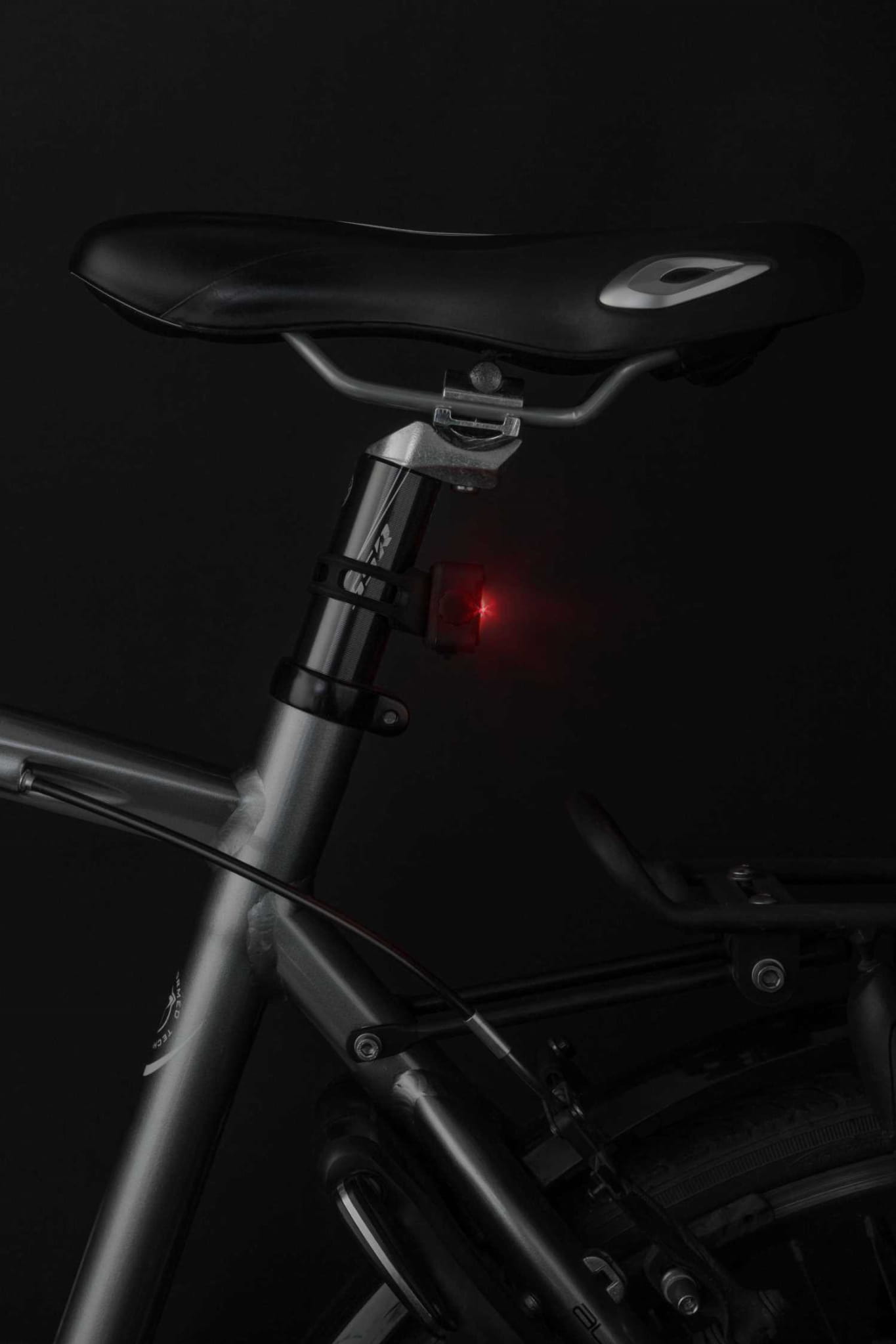 axabike_509347_niteline_44_rear_onbike._.JPG