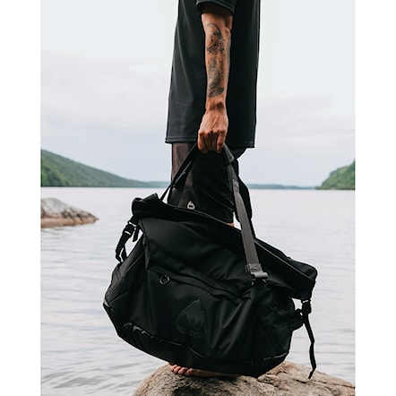 cestovni-taska-burton-multipath-60l-true-black-ballistic-6.jpeg